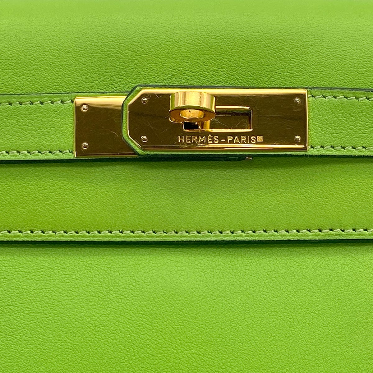 Luxury Promise Japan HERMES KELLY 28 RETORNE APPLE GREEN VEAU GULLIVER HAND SHOULDER BAG 1992 CIRCLE V GOLD HARDWARE 90317191