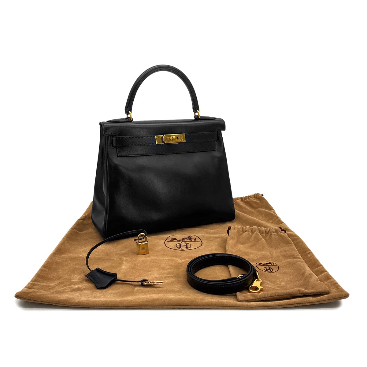 Luxury Promise Japan HERMES KELLY 28 RETOURNE BLACK BOXCALF HAND SHOULDER BAG 1999 SQUARE C GOLD HARDWARE 90324139