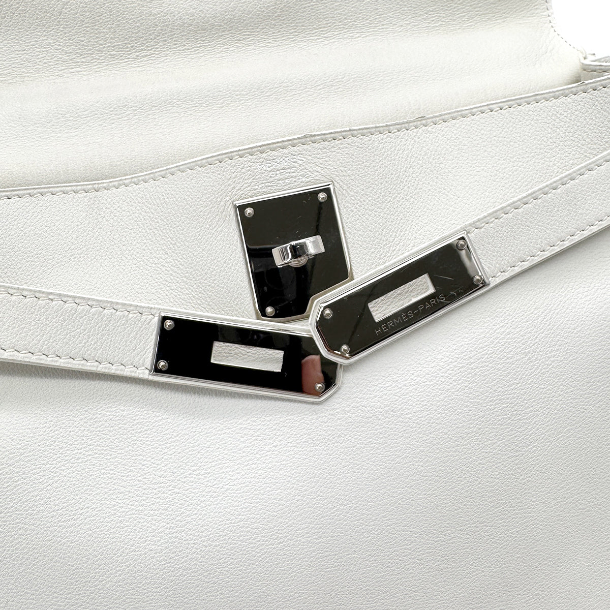 Luxury Promise Japan HERMES KELLY 28 RETOURNE WHITE SWIFT HAND SHOULDER BAG □L SHW 90292996