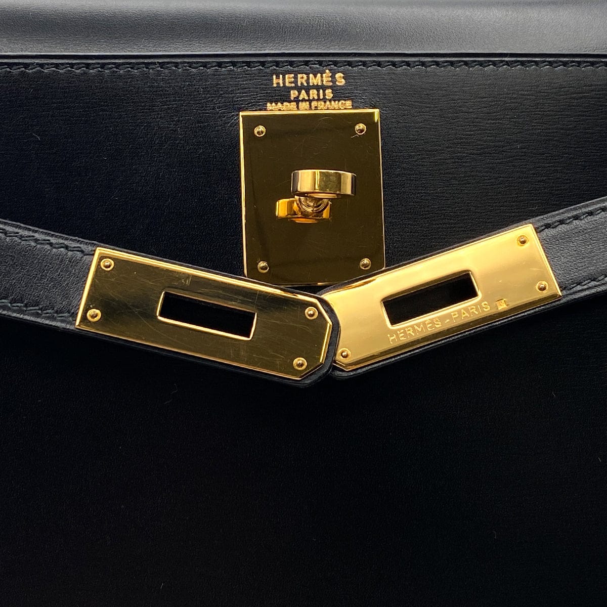 Luxury Promise Japan HERMES KELLY 28 SELLIER BLACK BOXCALF HAND BAG 1991 CIRCLE U GOLD HARDWRE 90314460