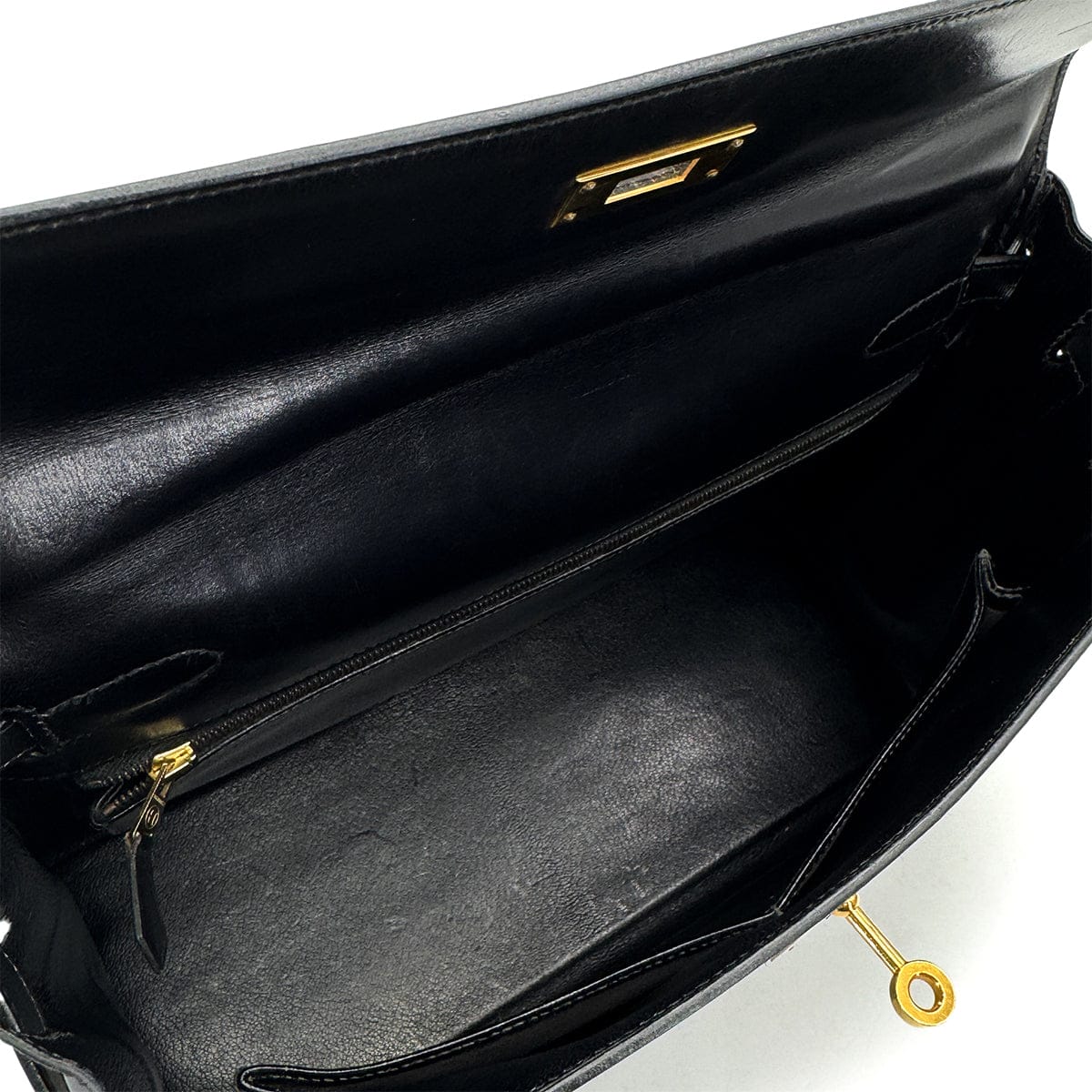 Luxury Promise Japan HERMES KELLY 32 RETOURNE BLACK BOXCALF HAND SHOULDER BAG 1993 CIRCLE W GOLD HARDWARE 90324820