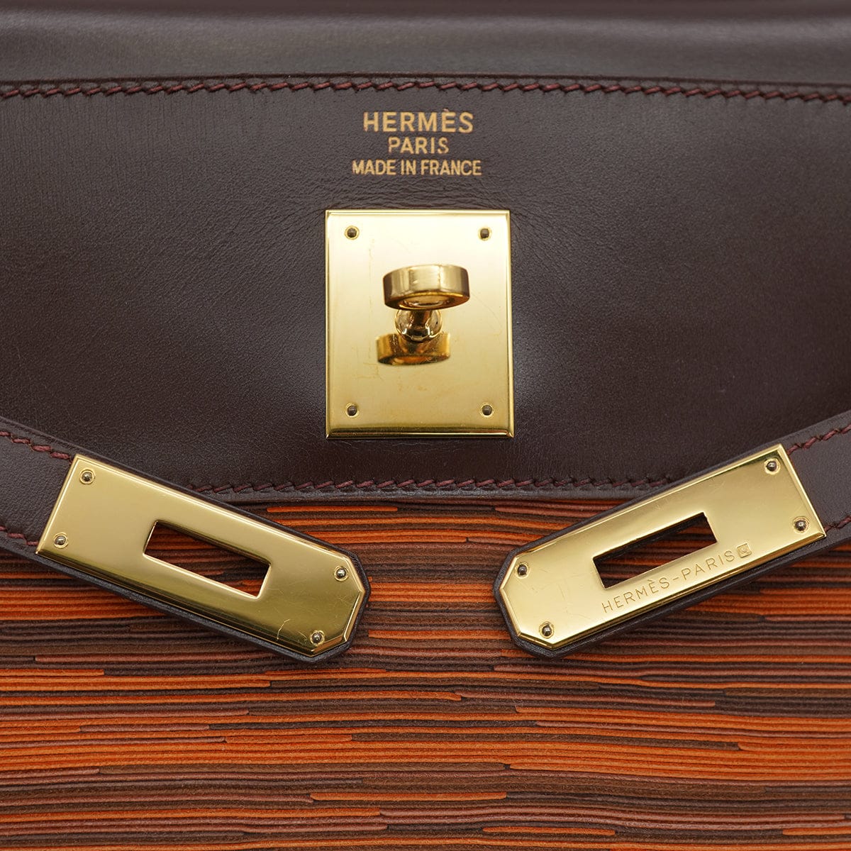 Luxury Promise Japan HERMES KELLY 35 MARRON FONCE BOX CALF VIBRATO HAND SHOULDER BAG 2001 SQUARE E GOLD HARDWARE 90335572