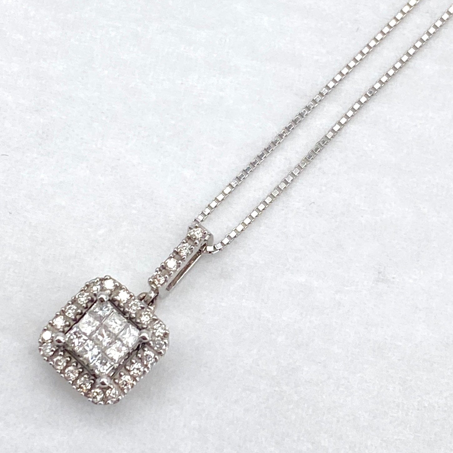 Luxury Promise Japan K18WG Diamond Penneck D0.33 3.35g 54230