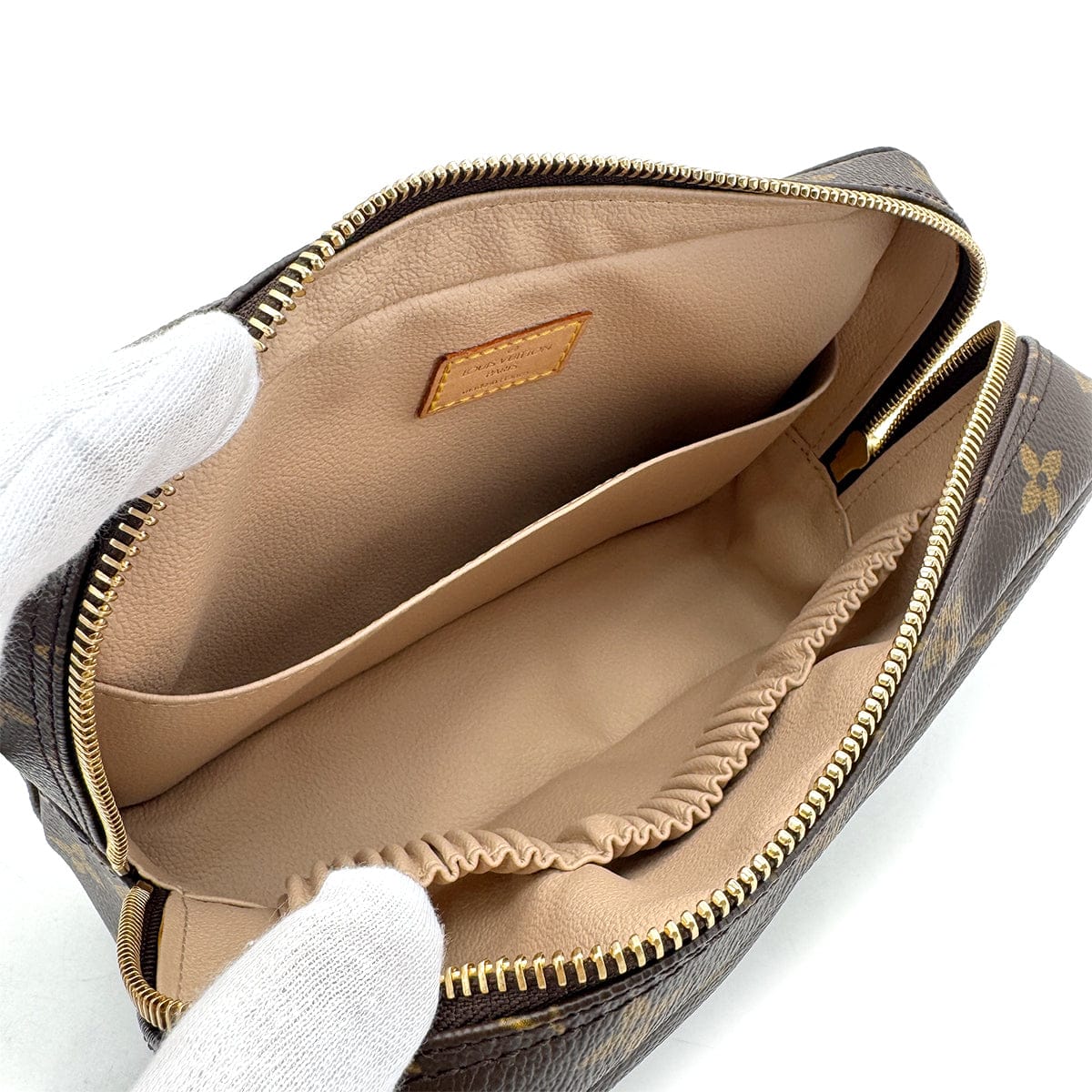 Luxury Promise Japan LOUIS VUITTON MONOGRAM TROUSSE TOILETTE 23 CLUTCH BAG BROWN M47524 90298711