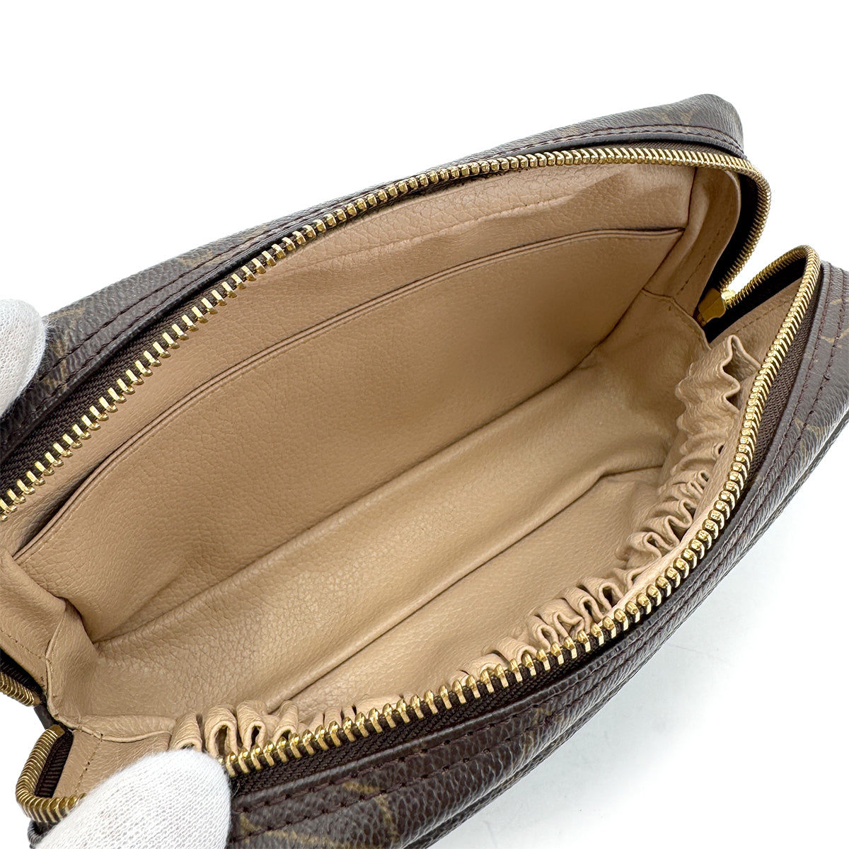 Luxury Promise Japan LOUIS VUITTON MONOGRAM TROUSSE TOILETTE 23 CLUTCH BAG BROWN M47524 90298719