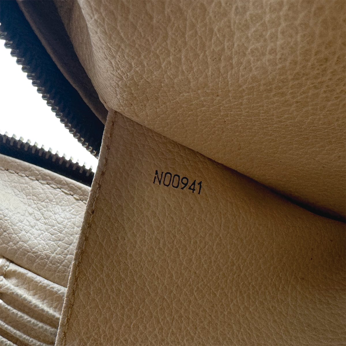 Luxury Promise Japan LOUIS VUITTON MONOGRAM TROUSSE TOILETTE 28 CLUTCH BAG BROWN M47522 90312666