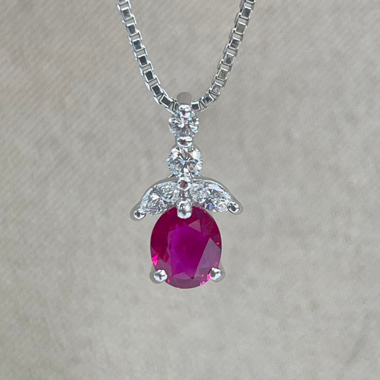 Luxury Promise Japan Necklace  Ruby 0.78  Diamond 0.21 5 g 2700040837847