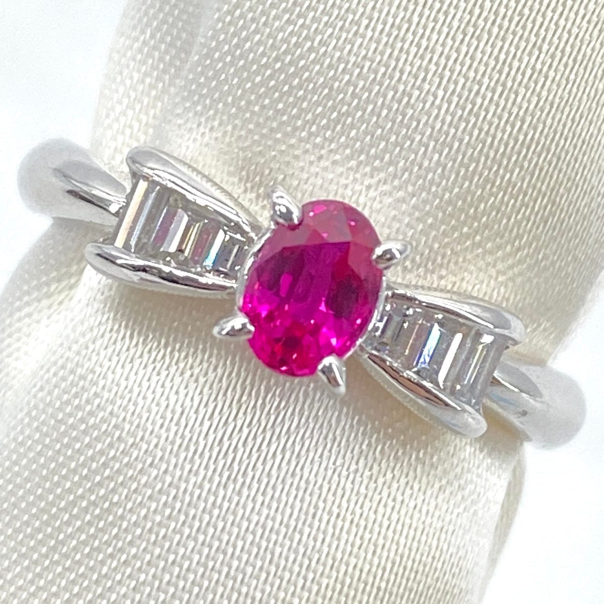 Luxury Promise Japan Ring   Ruby 0.51  Diamond 0.26 5 g 2700040815913