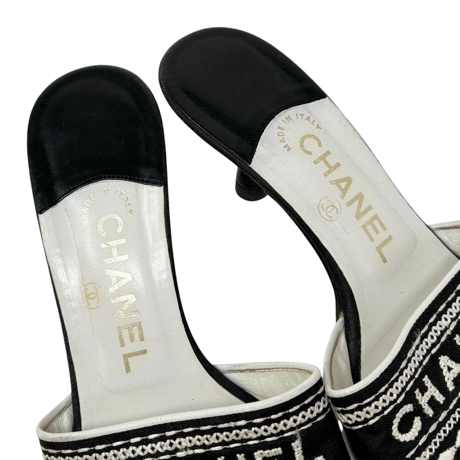Luxury Promise Japan CHANEL Vintage Jacquard Logo Embroidered Sandals #36.5-37 Black White Linen