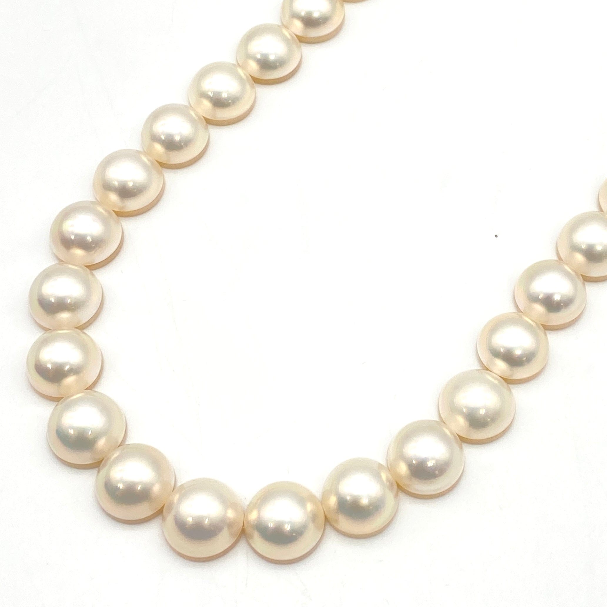 Luxury Promise Japan TASAKI WGK14 Mabe Pearl Necklace MP13.5-14.0mm Case 61.6g 45875