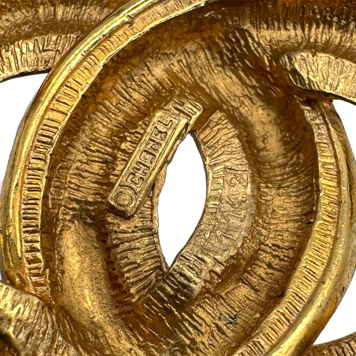 Luxury Promise Japan VINTAGE CHANEL BROOCH MATELASSE COCOMARK GOLD ACCESSORY 90313283