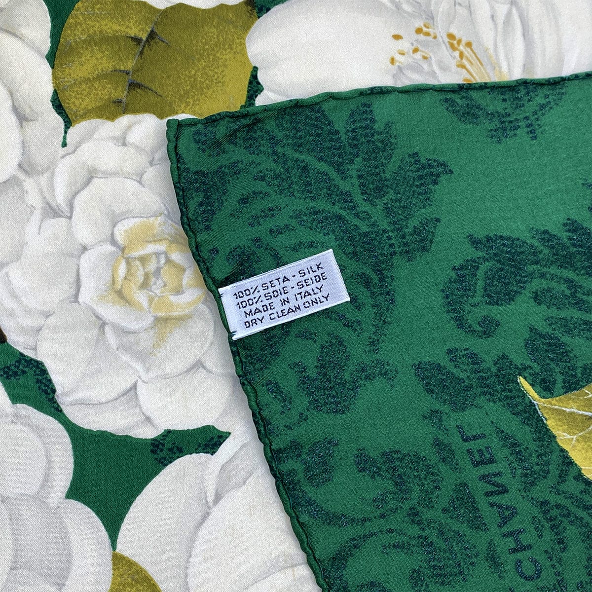 Luxury Promise Japan VINTAGE CHANEL CAMELLIA SCARF GREEN WHITE SILK 90323122