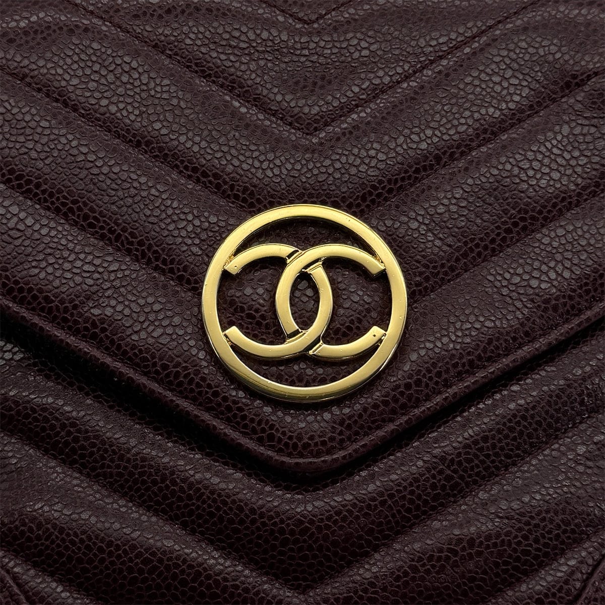 Luxury Promise Japan VINTAGE CHANEL CHEVRON CHAIN SHOULDER BAG BURGUNDY CAVIAR SKIN GOLD HARDWARE 90323193