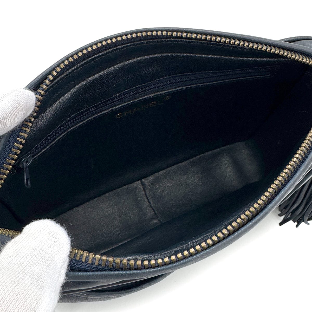 Luxury Promise Japan VINTAGE CHANEL CHEVRON FRINGE CHAIN SHOULDER BAG NAVY LAMB SKIN GOLD HARDWARE 90323146