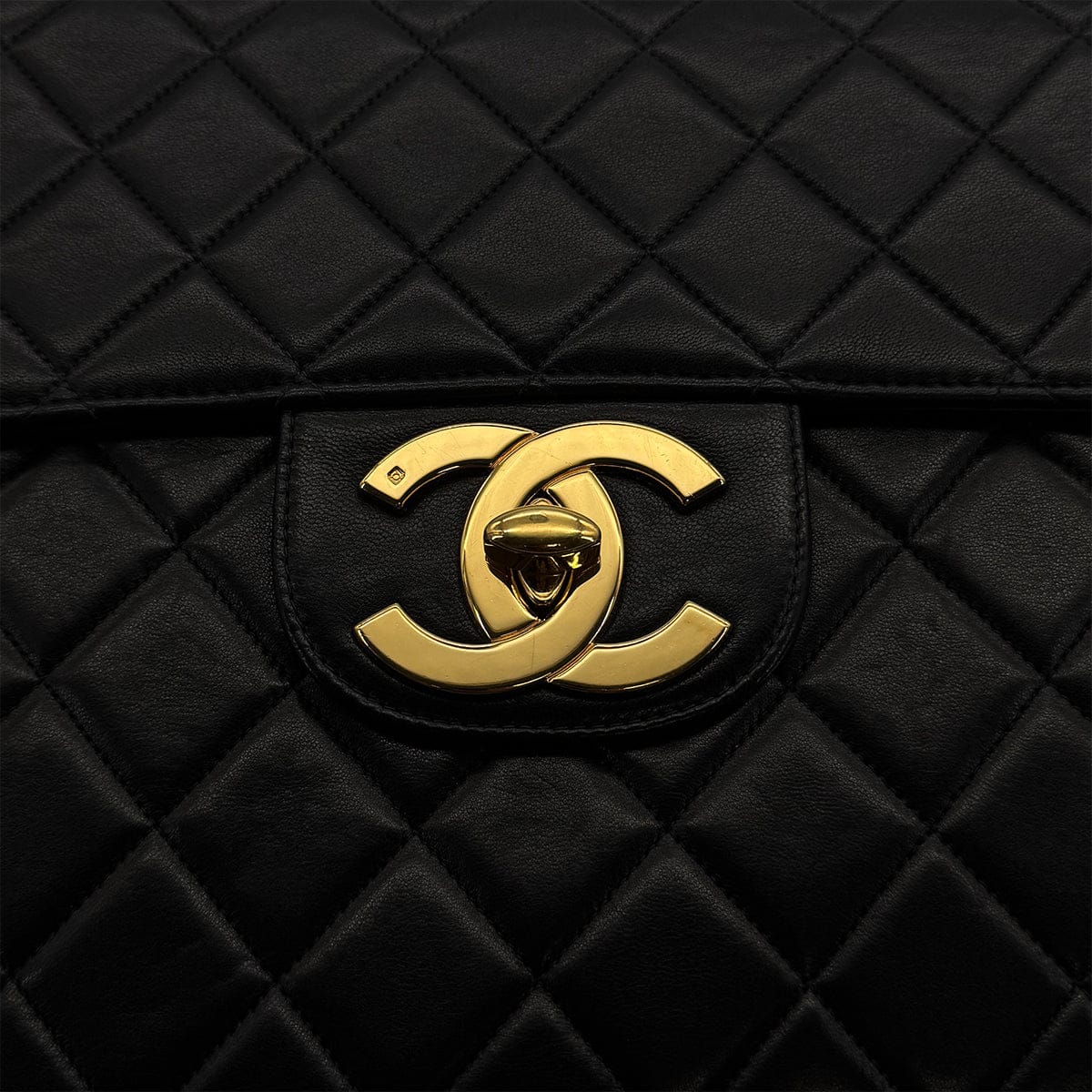 Luxury Promise Japan VINTAGE CHANEL CLASSIC FLAP JUMBO CHAIN SHOULDER BAG BLACK LAMB SKIN GOLD HARDWARE 90322527