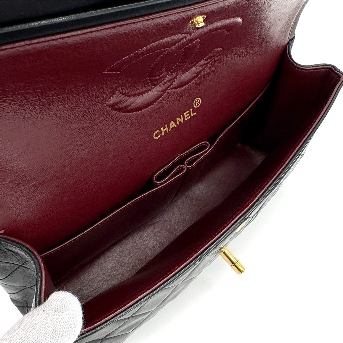 Luxury Promise Japan VINTAGE CHANEL CLASSIC FLAP MEDIUM CHAIN SHOULDER BAG BLACK LAMB SKIN GOLD HARDWARE 90323199