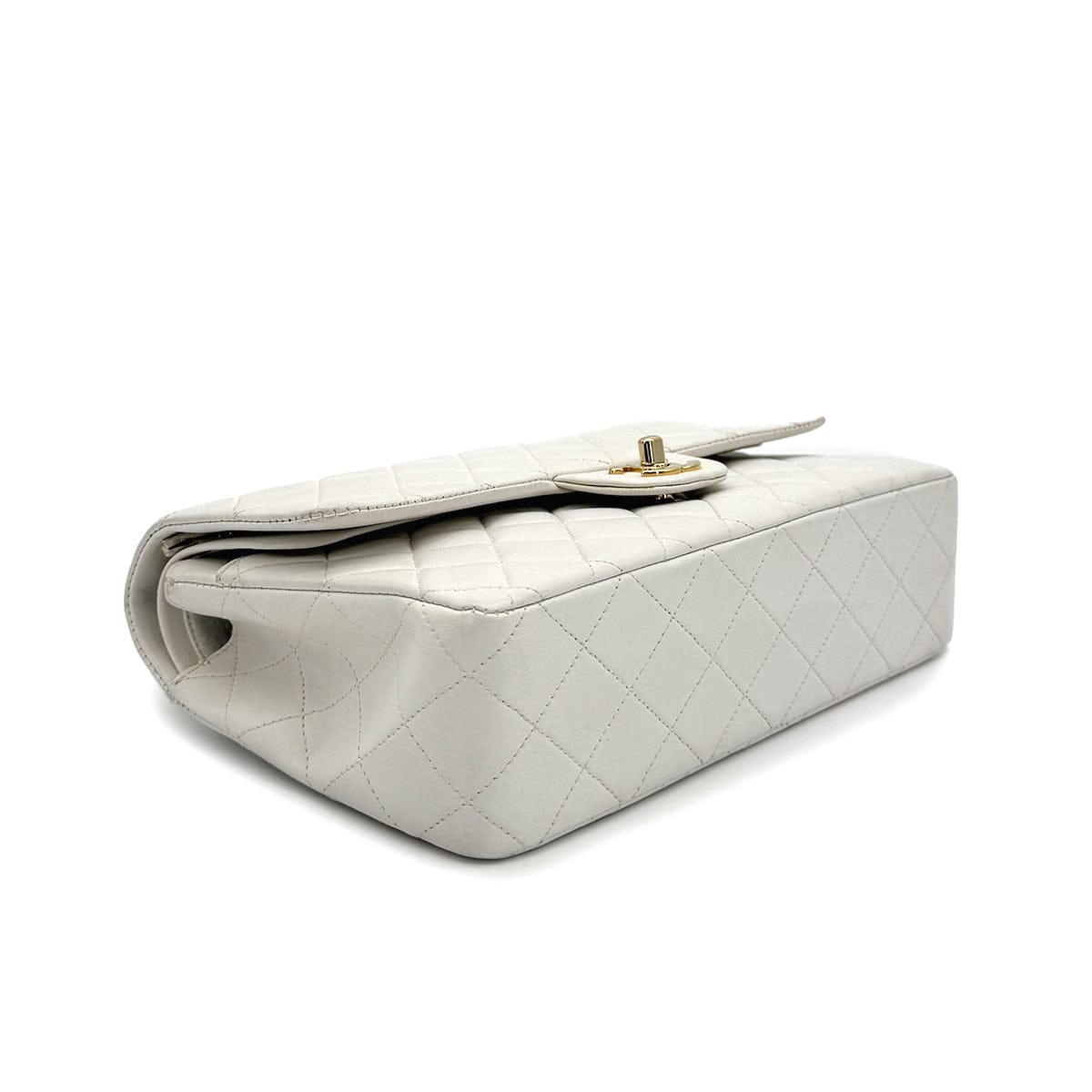 Luxury Promise Japan VINTAGE CHANEL CLASSIC FLAP MEDIUM CHAIN SHOULDER BAG WHITE LAMB SKIN GOLD HARDWARE 90318633