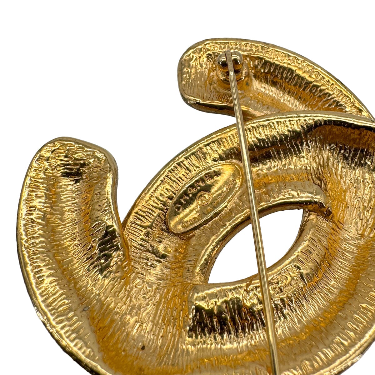 Luxury Promise Japan VINTAGE CHANEL COCOMARK BROOCH MATELASSE GOLD ACCESSORY 90324102