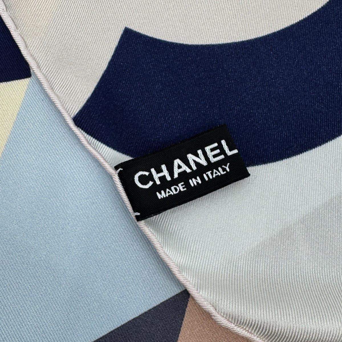 Luxury Promise Japan VINTAGE CHANEL COCOMARK ICON PATTERN SCARF MULTICOLOR SILK 90324786