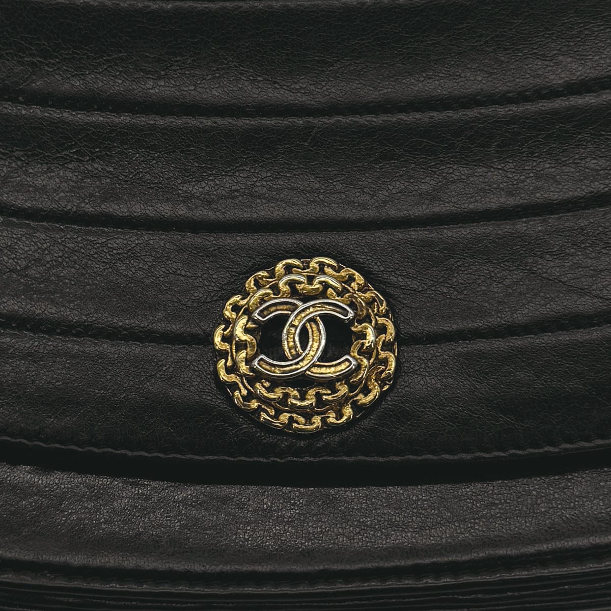 Luxury Promise Japan VINTAGE CHANEL COCOMARK WAVE STITCH CHAIN SHOULDER BAG BLACK LAMB SKIN GOLD HARDWARE 90315870