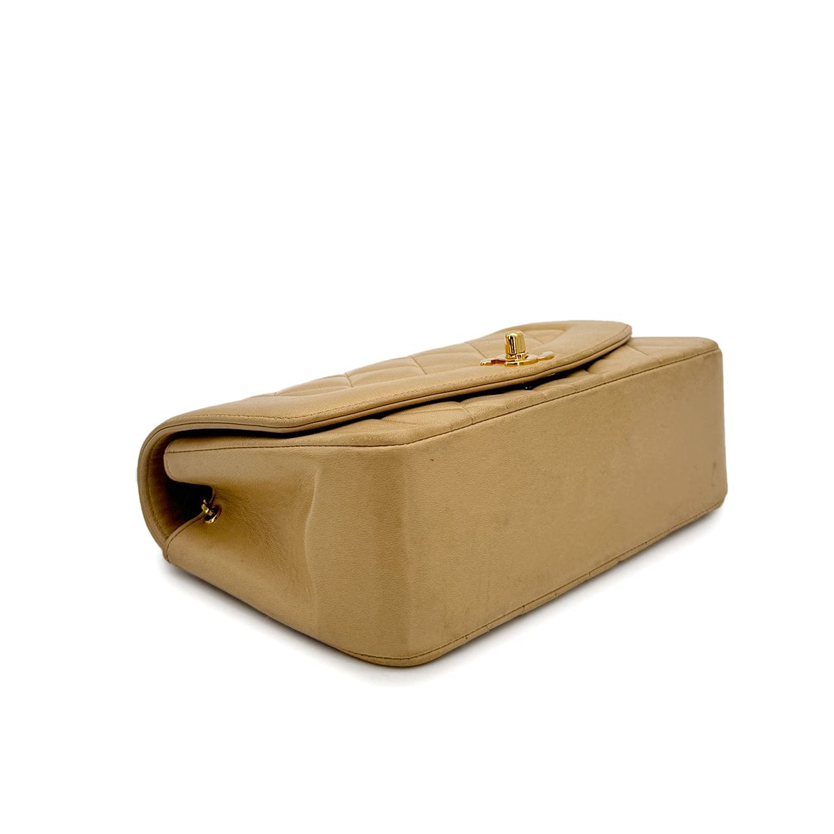 Luxury Promise Japan VINTAGE CHANEL DIANA SMALL CHAIN SHOULDER BAG BEIGE LAMB SKIN GOLD HARDWARE 90311961