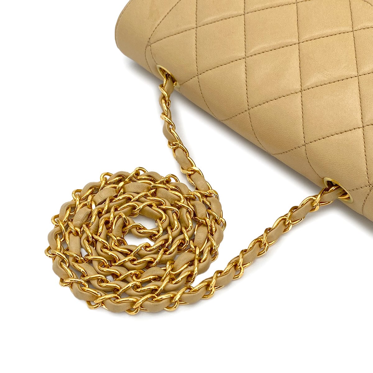 Luxury Promise Japan VINTAGE CHANEL DIANA SMALL CHAIN SHOULDER BAG BEIGE LAMB SKIN GOLD HARDWARE 90324844