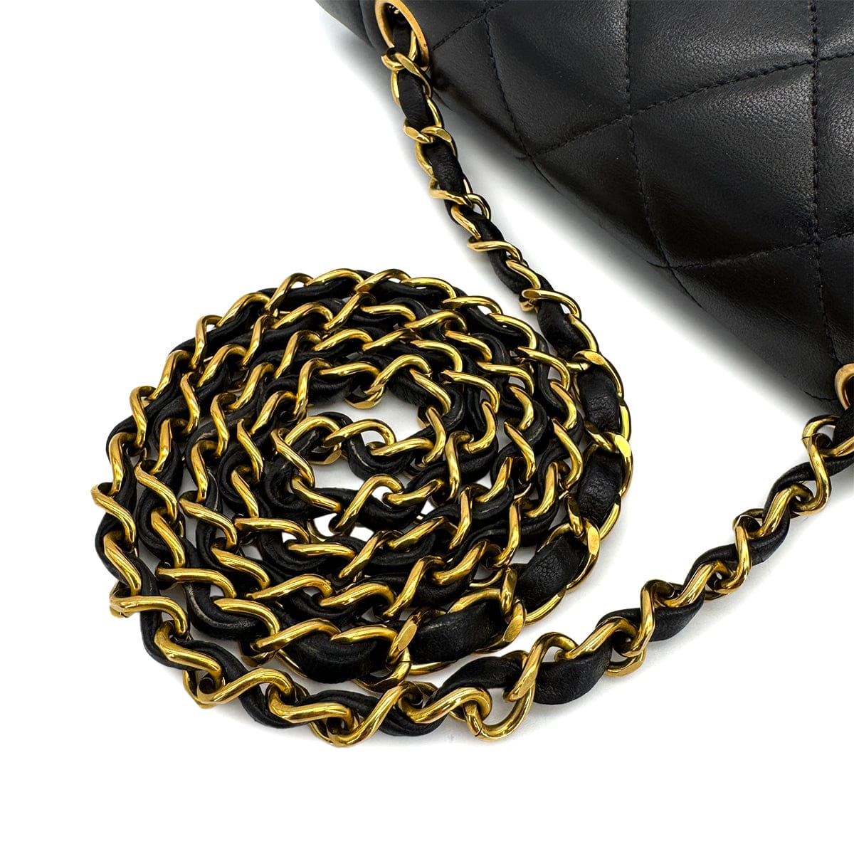 Luxury Promise Japan VINTAGE CHANEL DIANA SMALL CHAIN SHOULDER BAG BLACK LAMB SKIN GOLD HARDWARE 90314888