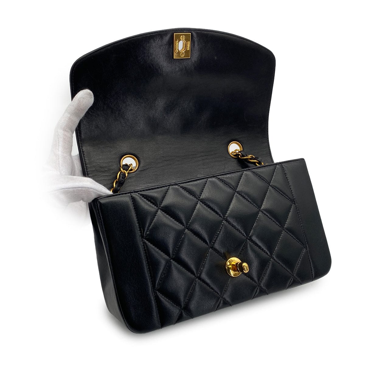 Luxury Promise Japan VINTAGE CHANEL DIANA SMALL CHAIN SHOULDER BAG BLACK LAMB SKIN GOLD HARDWARE 90317886