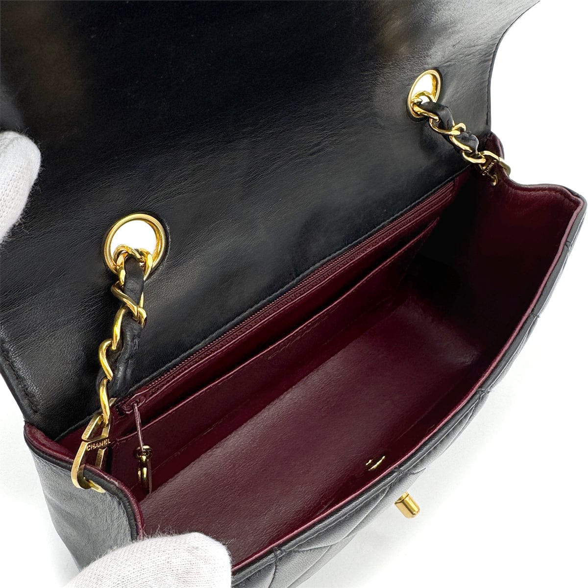 Luxury Promise Japan VINTAGE CHANEL DIANA SMALL CHAIN SHOULDER BAG BLACK LAMB SKIN GOLD HARDWARE 90318631