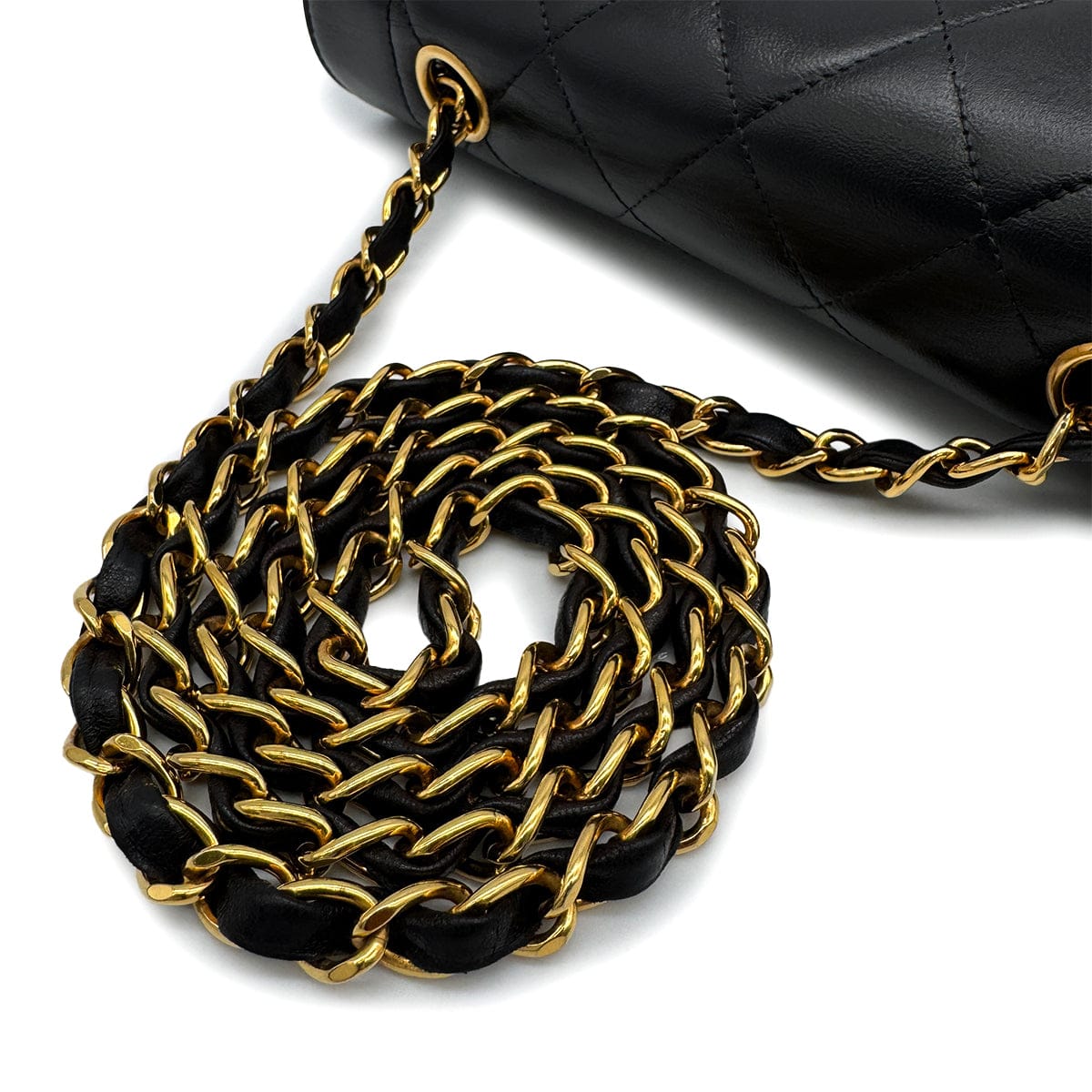 Luxury Promise Japan VINTAGE CHANEL DIANA SMALL CHAIN SHOULDER BAG BLACK LAMB SKIN GOLD HARDWARE 90323458