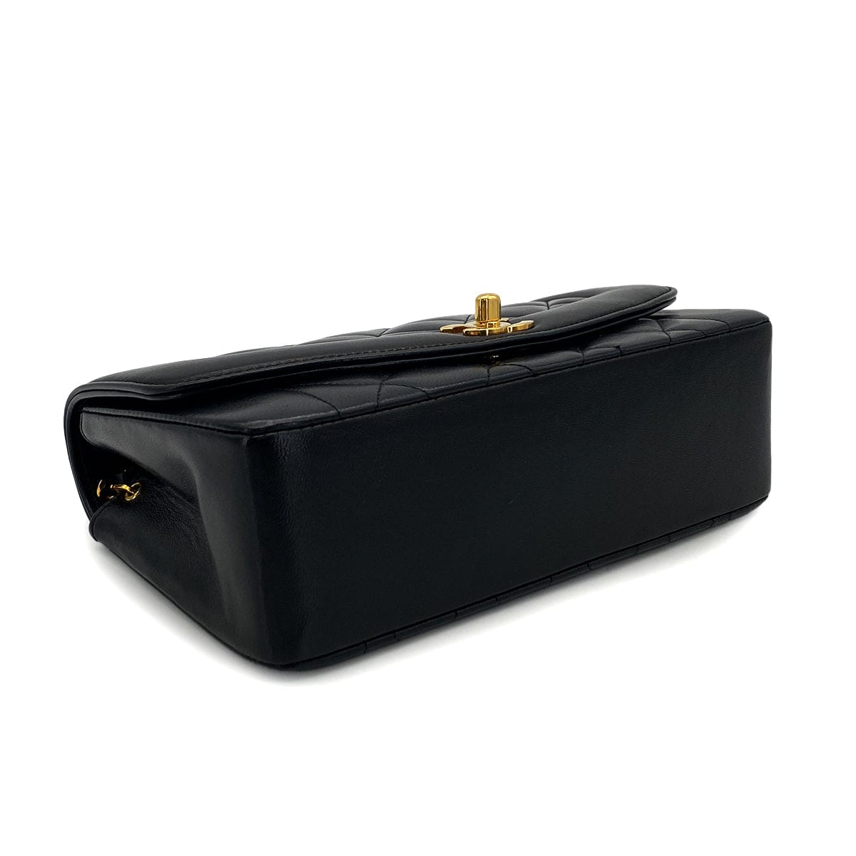 Luxury promise Japan VINTAGE CHANEL DIANA SMALL CHAIN SHOULDER BAG BLACK LAMB SKIN GOLD HARDWARE 90324759