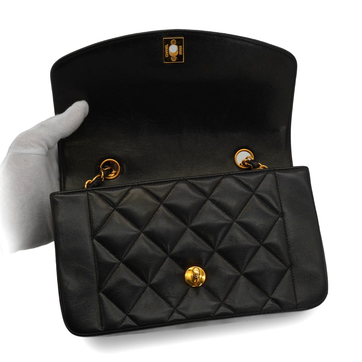 Luxury Promise Japan VINTAGE CHANEL DIANA SMALL CHAIN SHOULDER BAG BLACK LAMB SKIN GOLD HARDWARE 90343859