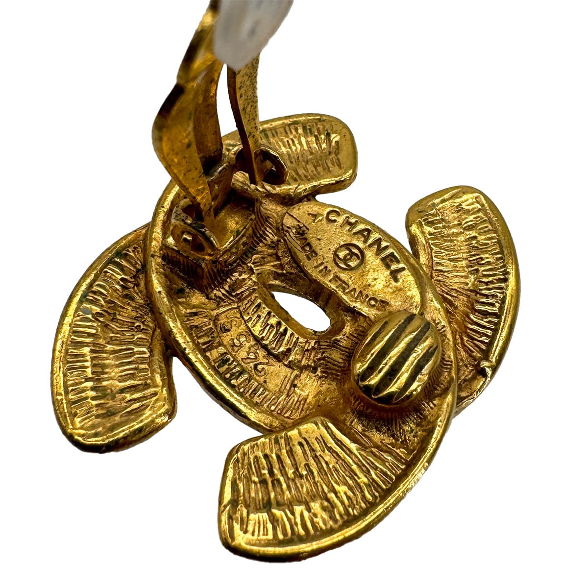 Luxury Promise Japan VINTAGE CHANEL EARRINGS COCOMARK MATELASSE GOLD ACCESSORY 90313299