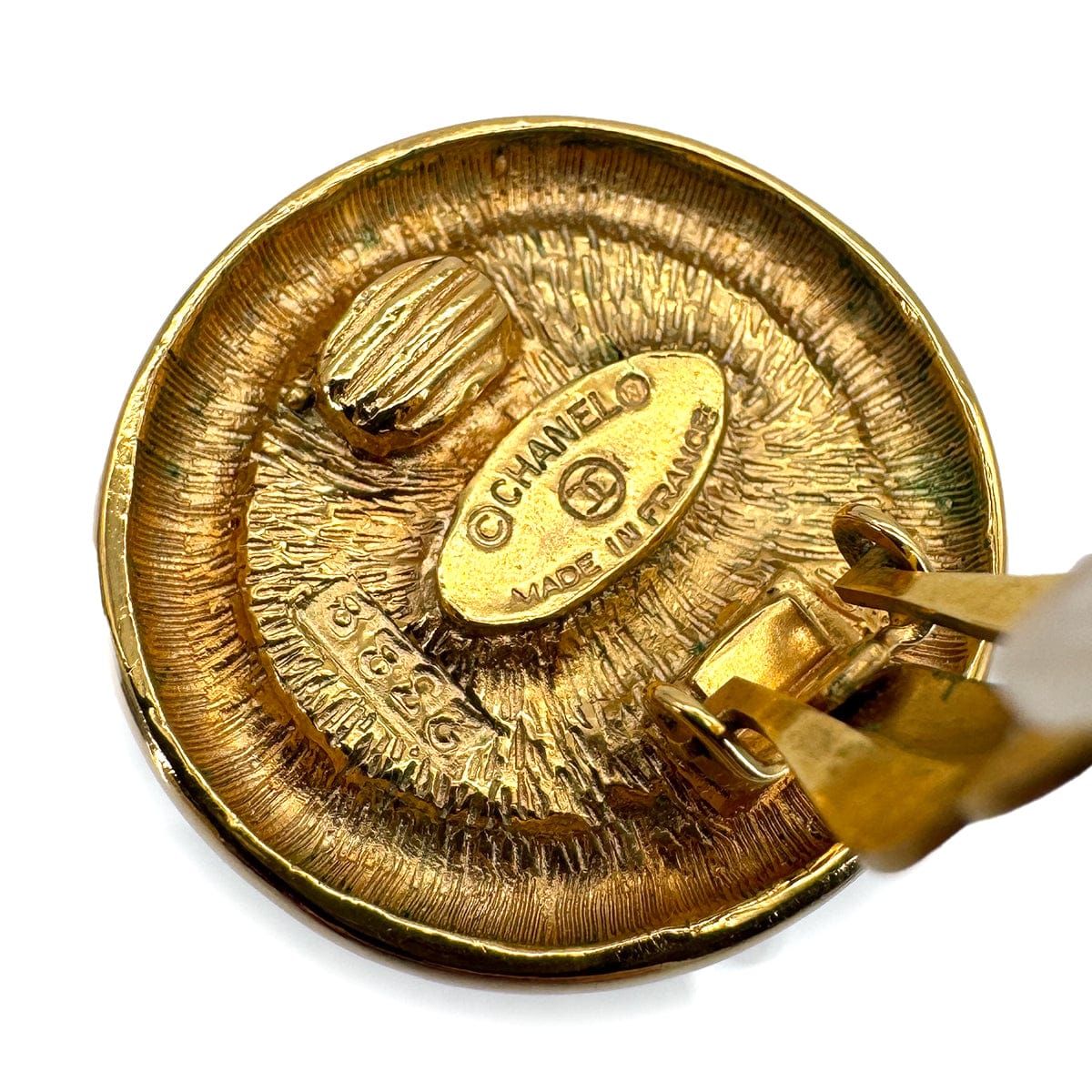 Luxury Promise Japan VINTAGE CHANEL EARRINGS ROUND COCOMARK GOLD ACCESSORY 90324099