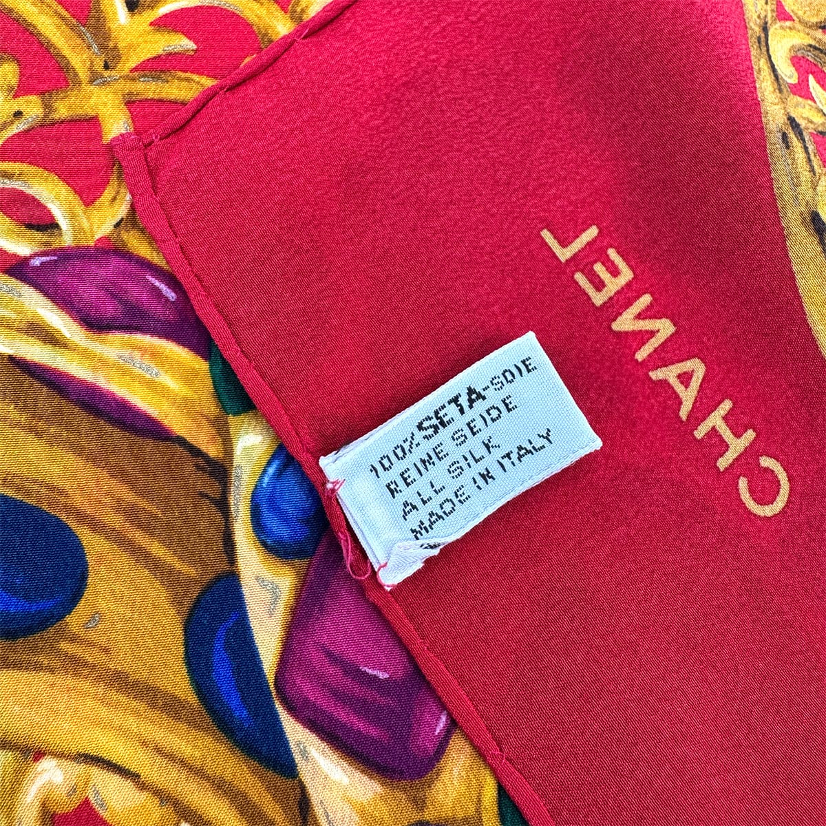 Luxury Promise Japan VINTAGE CHANEL GRIPOA PATTERN SCALF RED MULTICOLOR SILK 90321078
