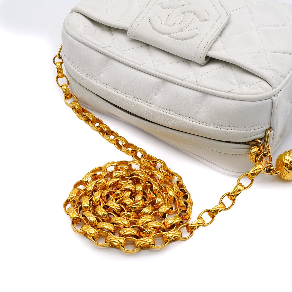 Luxury Promise Japan VINTAGE CHANEL MATELASSE BIJOU CHAIN SHOULDER BAG FRINGE WHITE LAMB SKIN GOLD HARDWARE 90342414