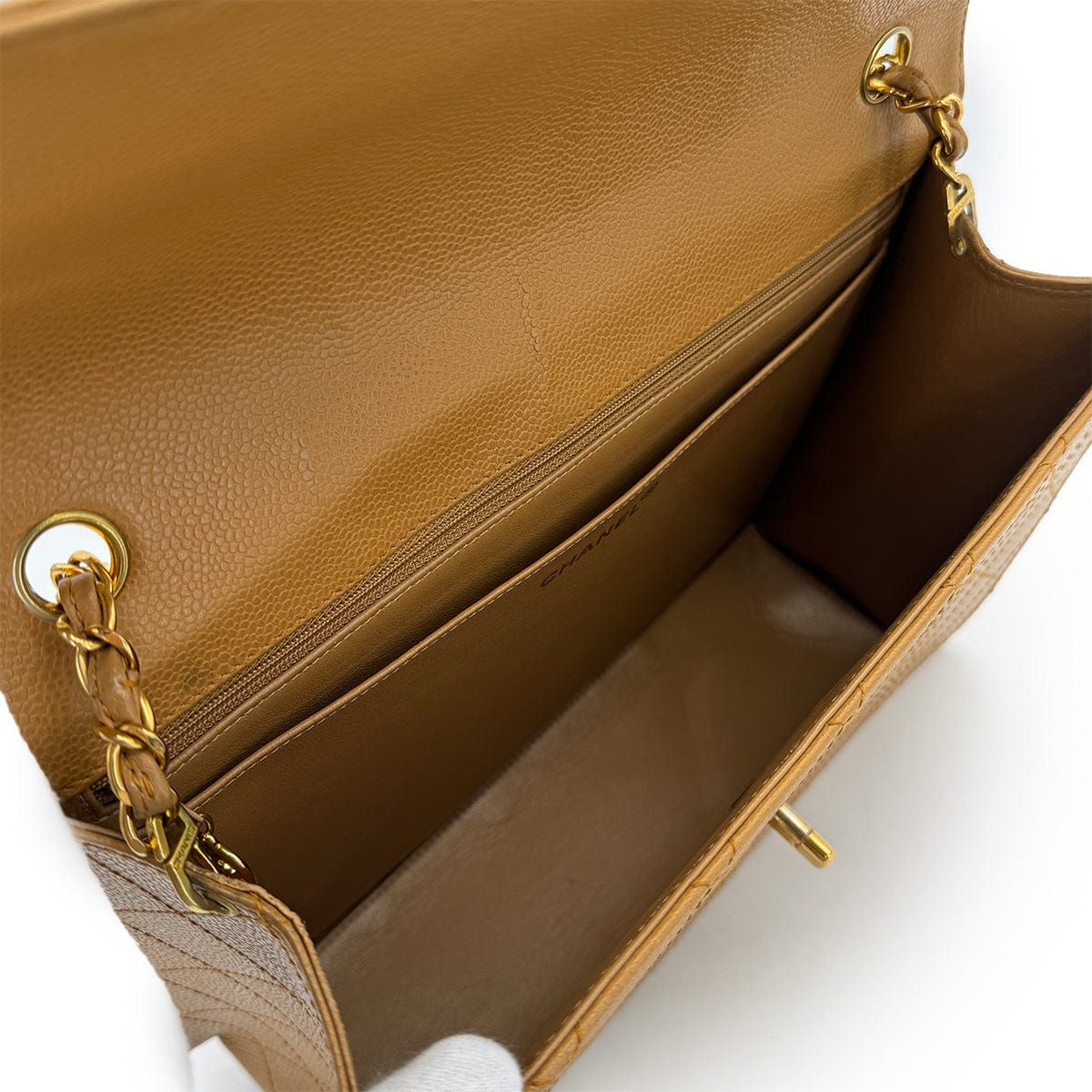 Luxury Promise Japan VINTAGE CHANEL MATELASSE CHAIN SHOULDER BAG BEIGE CAVIAR SKIN GOLD HARDWARE 90311873
