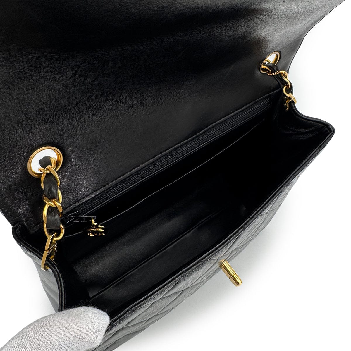 Luxury Promise Japan VINTAGE CHANEL MATELASSE CHAIN SHOULDER BAG BLACK LAMB SKIN GOLD HARDWARE 90314571