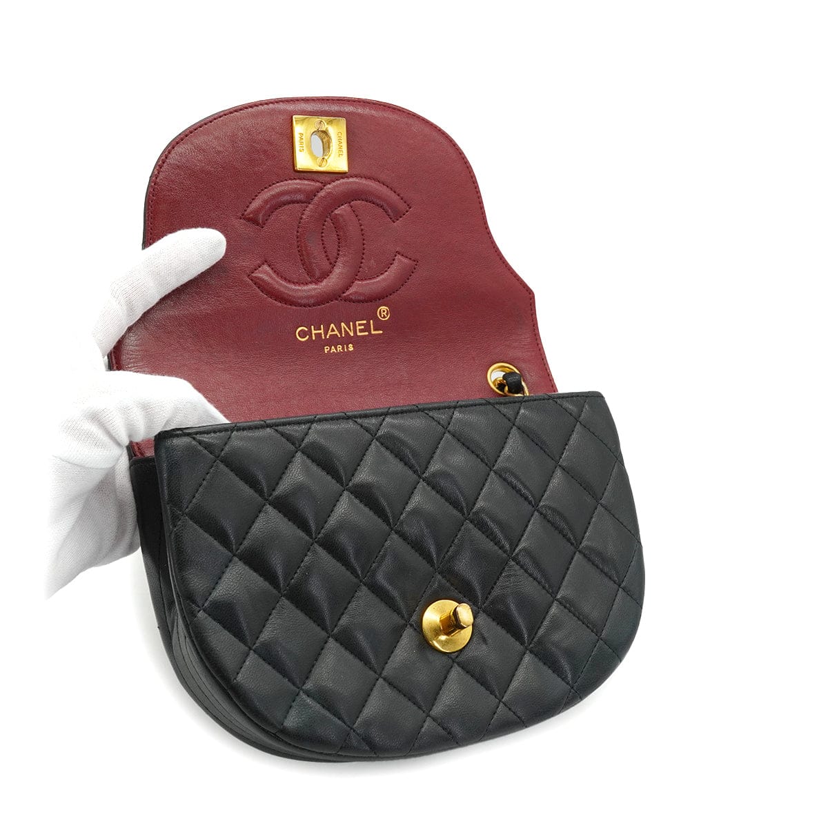 Luxury Promise Japan VINTAGE CHANEL MATELASSE CHAIN SHOULDER BAG BLACK LAMB SKIN GOLD HARDWARE 90334142