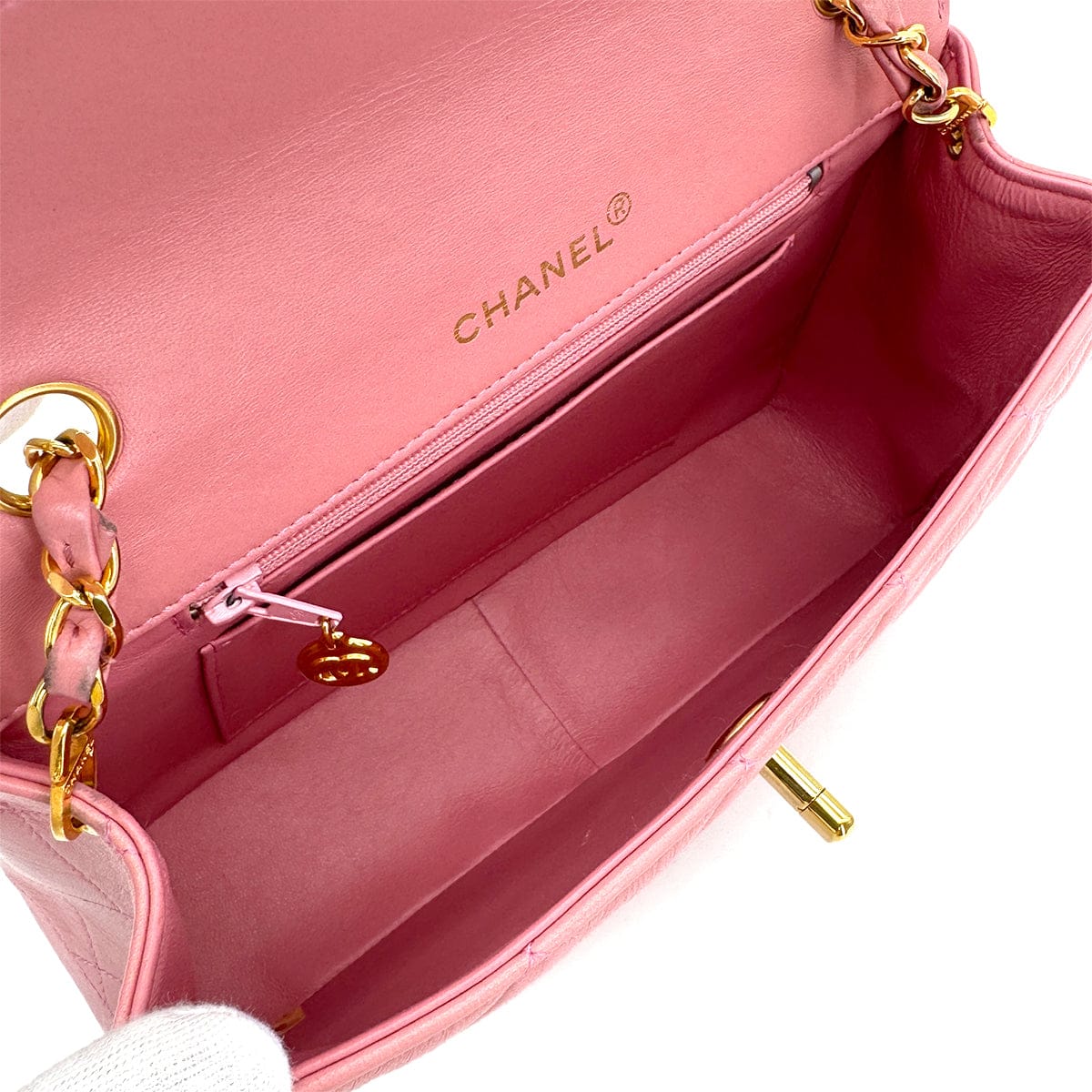 Luxury Promise Japan VINTAGE CHANEL MATELASSE CHAIN SHOULDER BAG PINK LAMB SKIN GOLD HARDWARE 90323093
