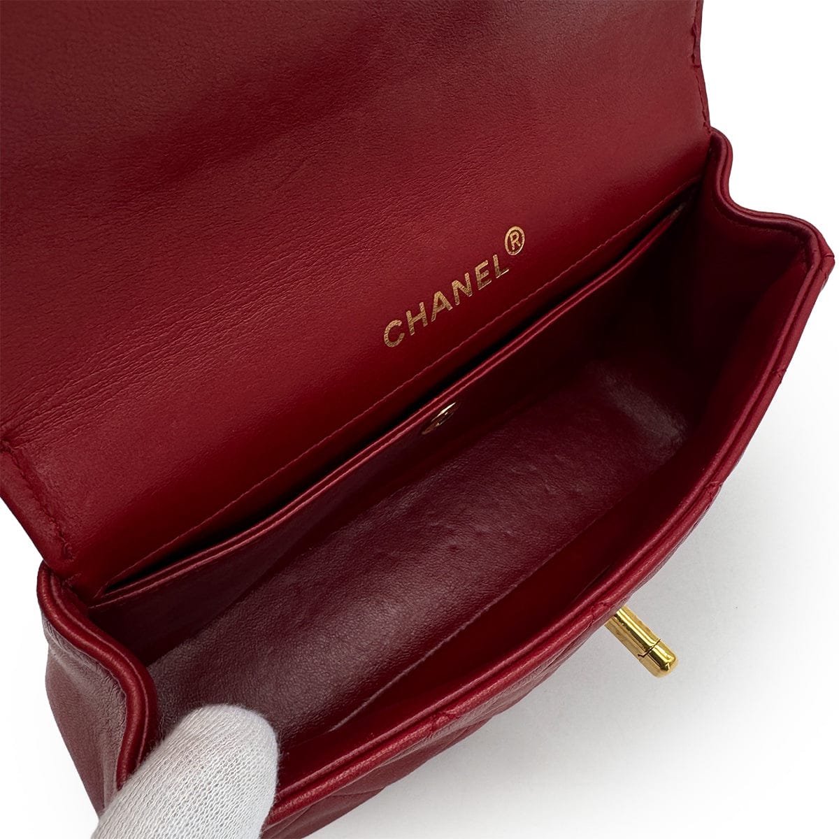 Luxury Promise Japan VINTAGE CHANEL MATELASSE CHAIN SHOULDER BAG RED LAMB SKIN GOLD HARDWARE 90321013