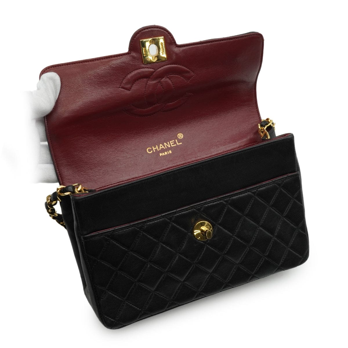 VINTAGE CHANEL MATELASSE CIRCLE COCO CHAIN SHOULDER BAG BLACK LAMB SKIN GOLD HARDWARE 90346140