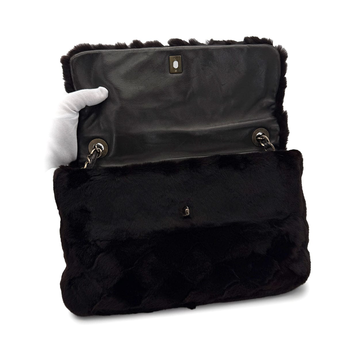Luxury Promise Japan VINTAGE CHANEL MATELASSE FUR CHAIN SHOULDER BAG DARK BROWN FUR 90321766