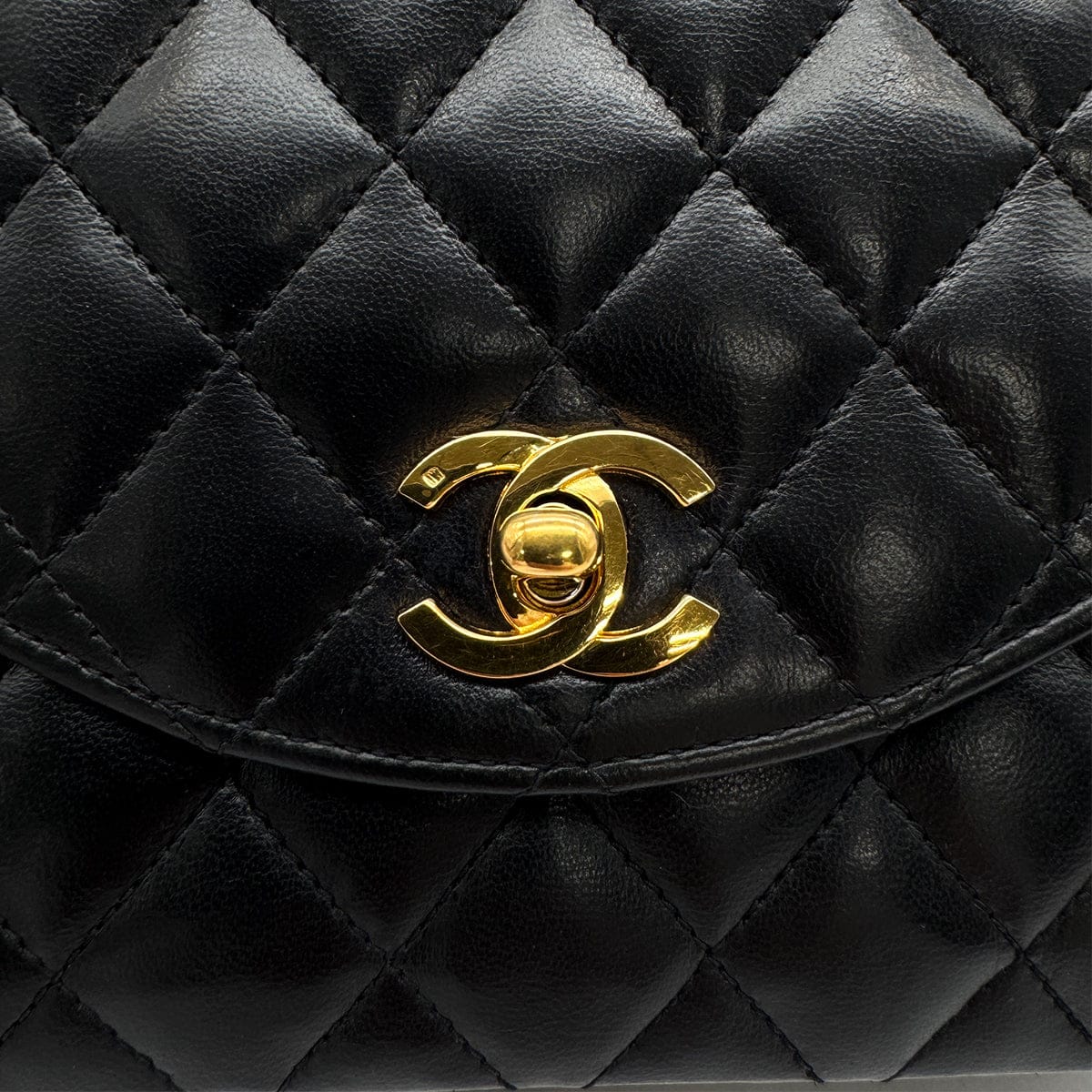 Luxury Promise Japan VINTAGE CHANEL MATELASSE HALF MOON CHAIN SHOULDER BAG BLACK LAMB SKIN 90323978