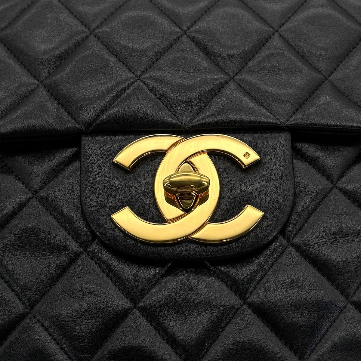 Luxury Promise Japan VINTAGE CHANEL MAXI MATELASSE 34 CHAIN SHOULDER BAG BLACK LAMB SKIN GOLD HARDWARE 90323455