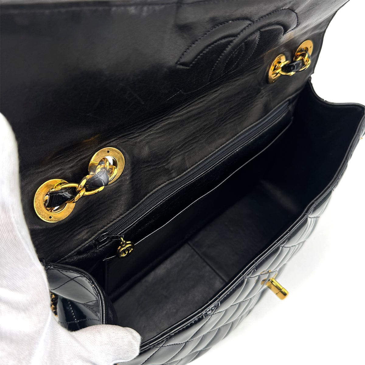 Luxury Promise Japan VINTAGE CHANEL MAXI MATELASSE 34 CHAIN SHOULDER BAG BLACK PATENT LEATHER GOLD HARDWARE 90318756