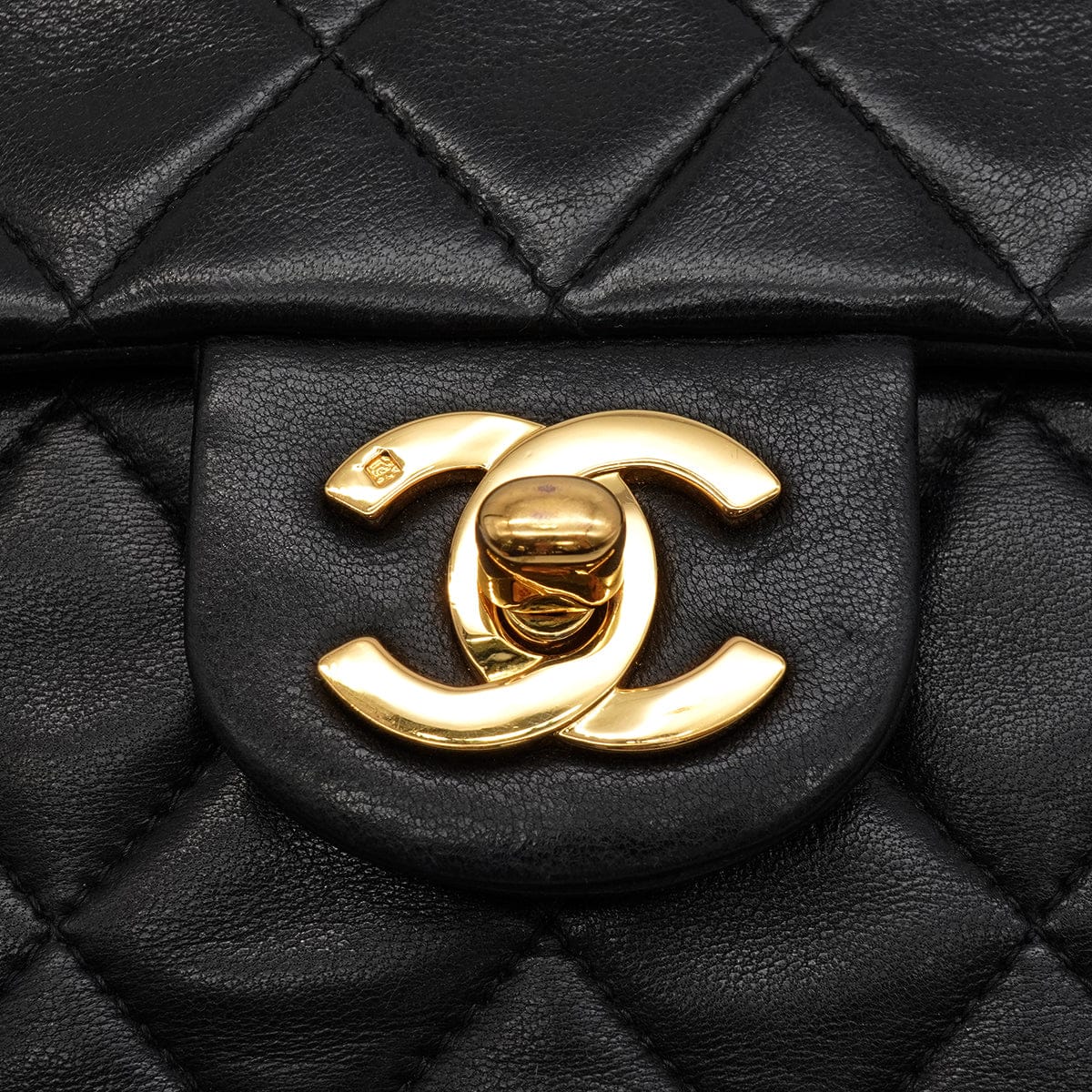 Luxury Promise Japan VINTAGE CHANEL MINI SQUARE 17 CHAIN SHOULDER BAG BLACK LAMB SKIN GOLD HARDWARE 90346134