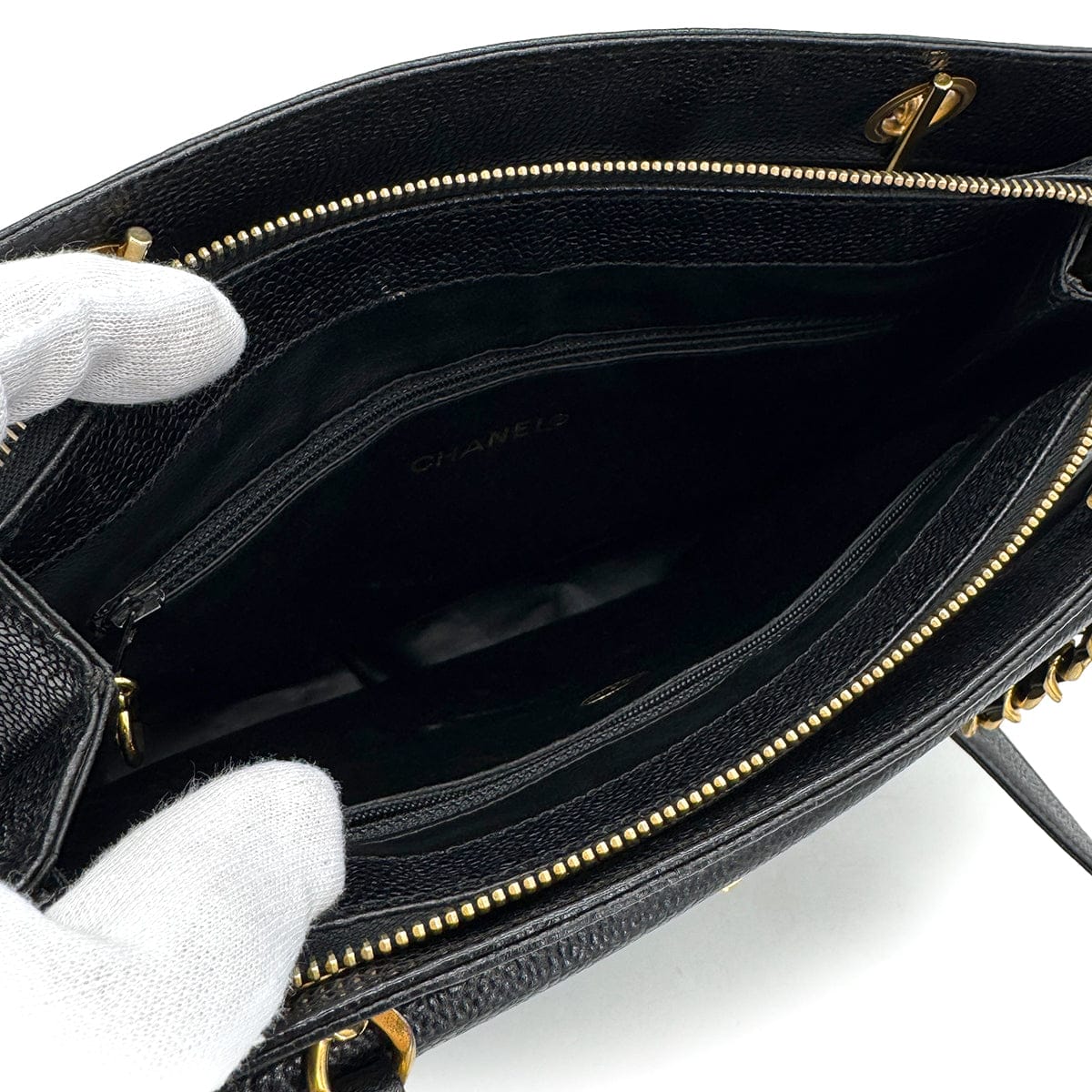Luxury Promise Japan VINTAGE CHANEL TURN LOCK CHAIN TOTE BAG BLACK CAVIAR SKIN GOLD HARDWARE 90314371