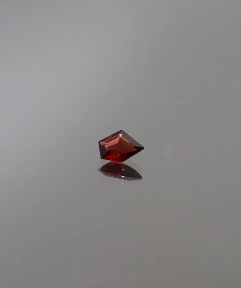 Luxury Promise 0.35ct Red Spinel Custom cut DXBCS3176