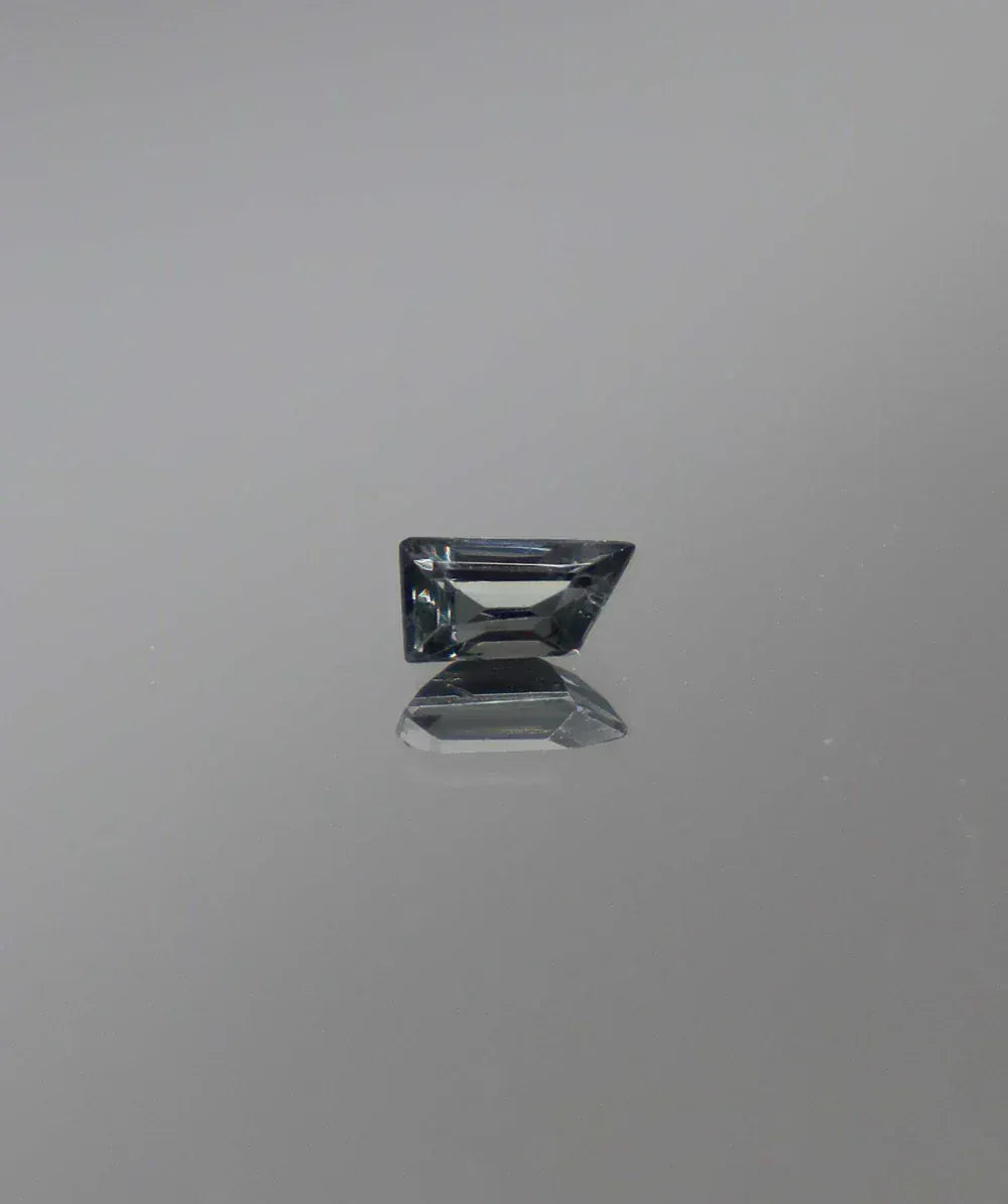 Luxury Promise 0.46ct Gray Spinel Custom cut DXBCS3038